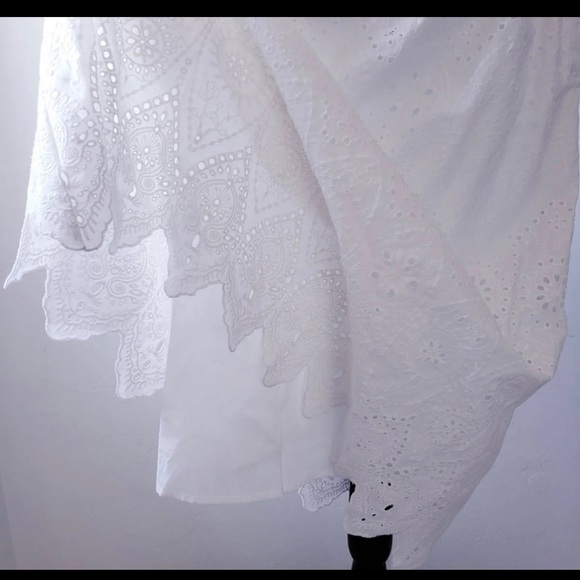 Zara Summer Dress,ZARA OPEN EMBROIDERED DRESS.
NEW W/TAGS.
(NWT - Picture 15 of 16